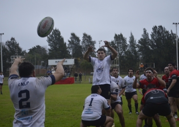 El Roble se quedó con el clásico tras una dura batalla