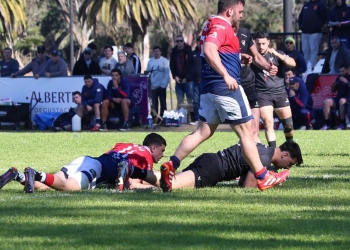 Universitario y una derrota que complica mucho su futuro